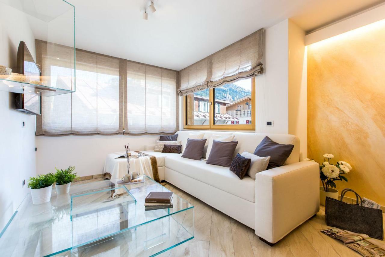 Wellness Fassa Apartment Pozza di Fassa Bagian luar foto